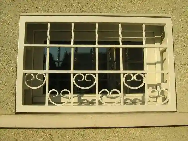 ساخت حفاظ پنجره با استفاده از پروفیل سنگین ساخت حفاظ پنجره با استفاده از پروفیل سنگین