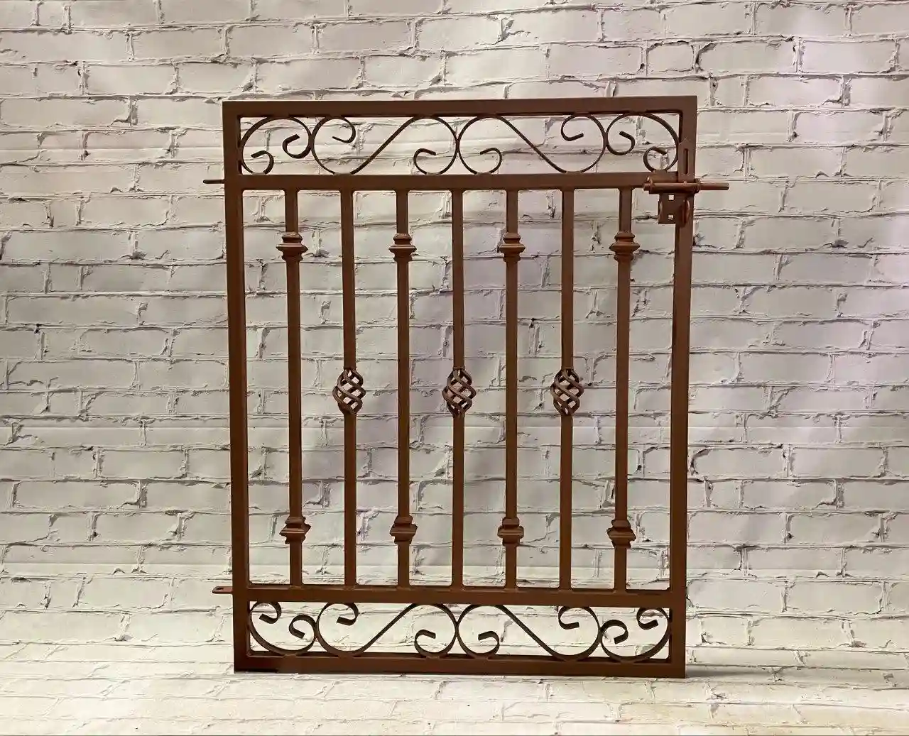 جدیدترین مدل های حفاظ پنجره ساده و شیک جدیدترین مدل های حفاظ پنجره ساده و شیک