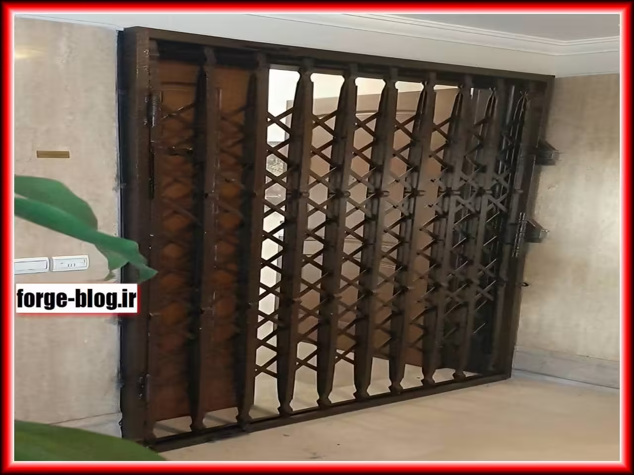 چرا درب آکاردئونی انتخاب مناسبی برای تمامی نیازهای امنیتی است؟ چرا درب آکاردئونی انتخاب مناسبی برای تمامی نیازهای امنیتی است؟