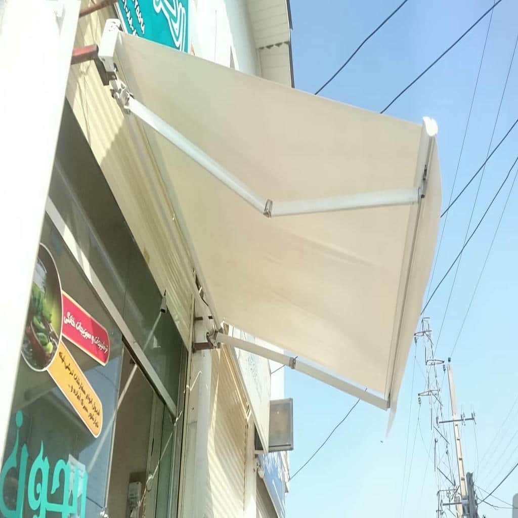 سایبان&zwnj; برقی