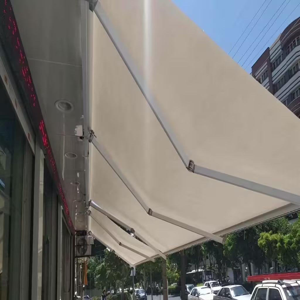 سایبان&zwnj; برقی پارکینگ خودرو (کارپورت سبک)