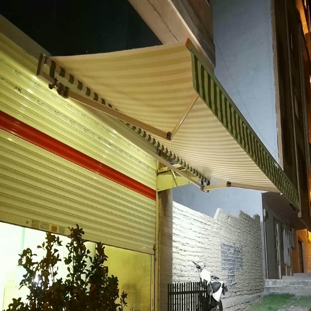سایبان برقی پلیکربنات ثابت (ورودی و ویترین)