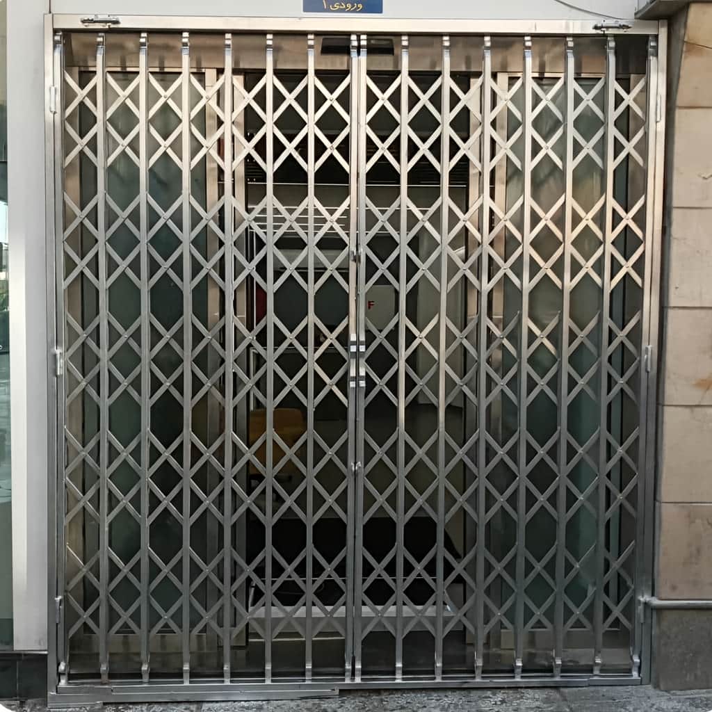 قیمت هر مترمربع درب آکاردئونی تمام گل