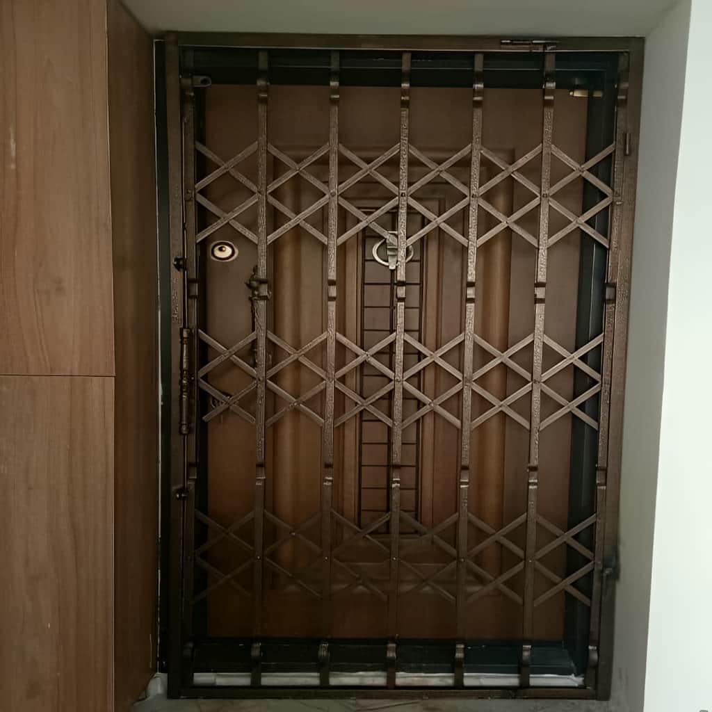 حفاظ آکاردئونی 3 گل تسمه 2