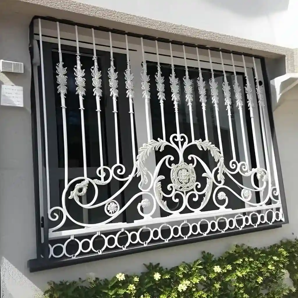 حفاظ پنجره لوکس سلطنتی گلبرگ