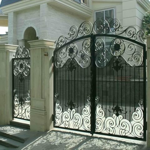 villa-door-wrought-iron-iy درب حیاط آهنی جدید و ارزان
