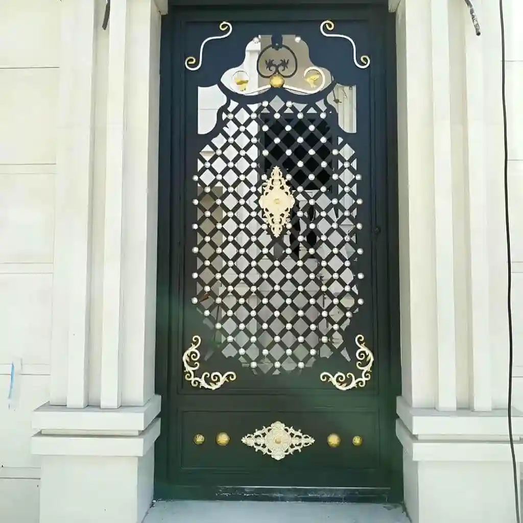 کارخانه ساخت درب فلزی ورودی ویلا مدرن