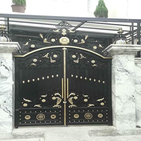 villa-door-wrought-iron-ut قیمت درب آهنی ورودی منزل لوکس و مدرن