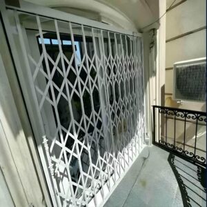 درب آکاردئونی خانه در تبریز