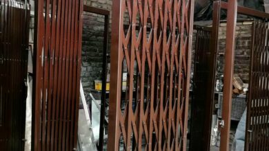 درب آکاردئونی خانه در سنندج