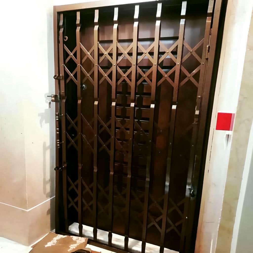 نصب درب آکاردئونی خانه ضدسرقت در اشتهارد