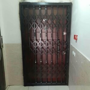 درب آکاردئونی خانه در ملارد