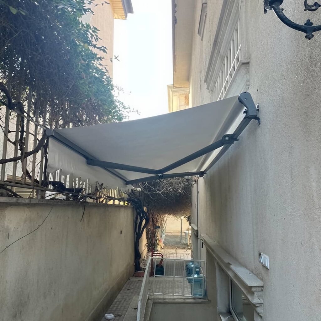 خرید سایه بان برقی اتوماتیک بازویی در قشم