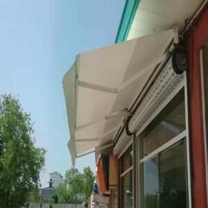 سایه بان برقی اتوماتیک در طالقان