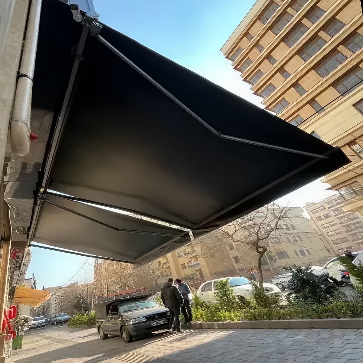 سایه بان برقی در مهرشهر کرج