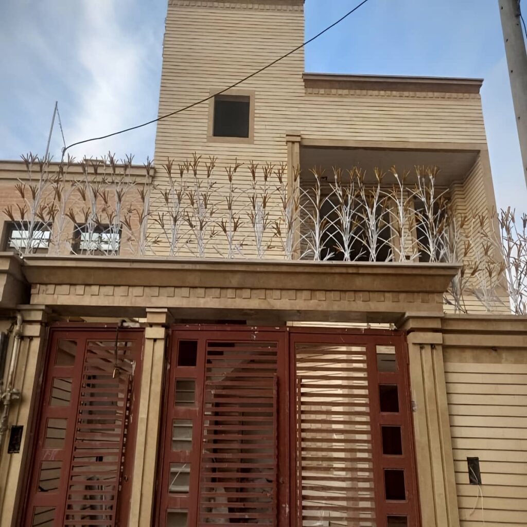 نصب حفاظ شاخ گوزنی تراکم بالا در باغ عباسآباد