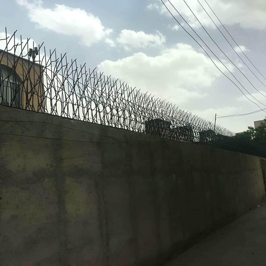 نصب حفاظ شاخ گوزنی ضدزنگ در اشتهارد