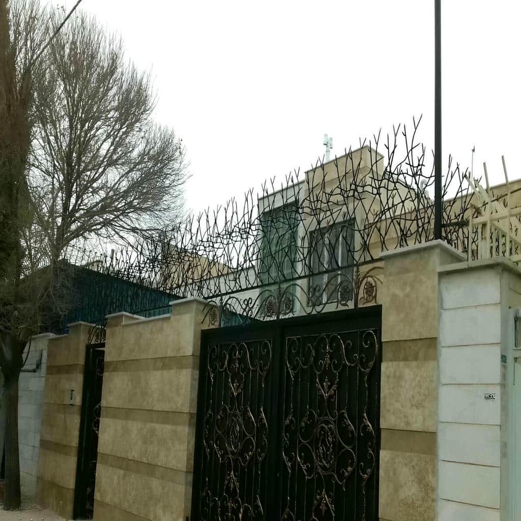 حفاظ شاخ گوزنی در بندرعباس