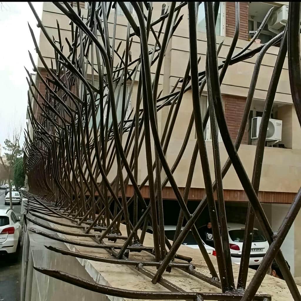 نصب حفاظ شاخ گوزنی رنگ مقاوم در بندر دیلم