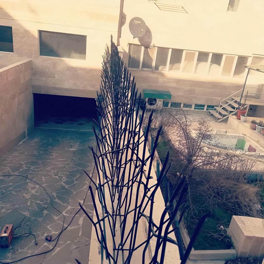 فروش حفاظ شاخ گوزنی نوک تیز در آبسرد