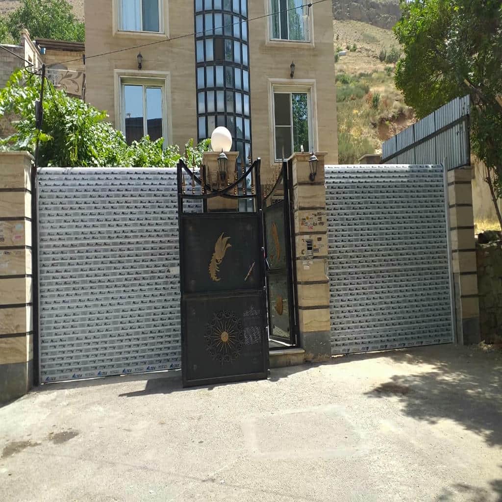 نصب کرکره برقی کنترلی فولادی در خرم آباد
