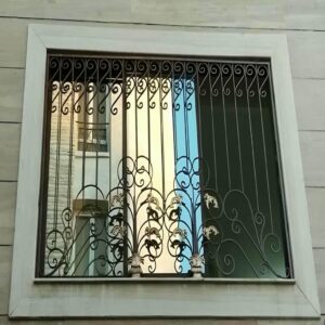 حفاظ پنجره نرده منزل در زاهدان