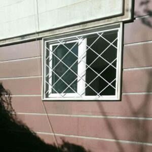 حفاظ پنجره منزل در بندرعباس