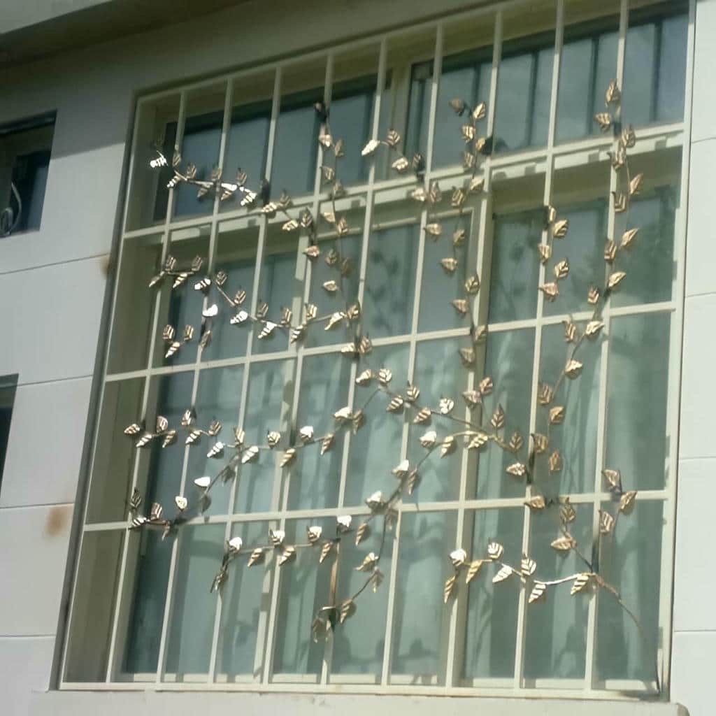 خرید حفاظ پنجره منزل فرفورژه در بندر انزلی
