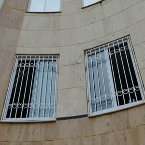 حفاظ پنجره منزل در آبادان
