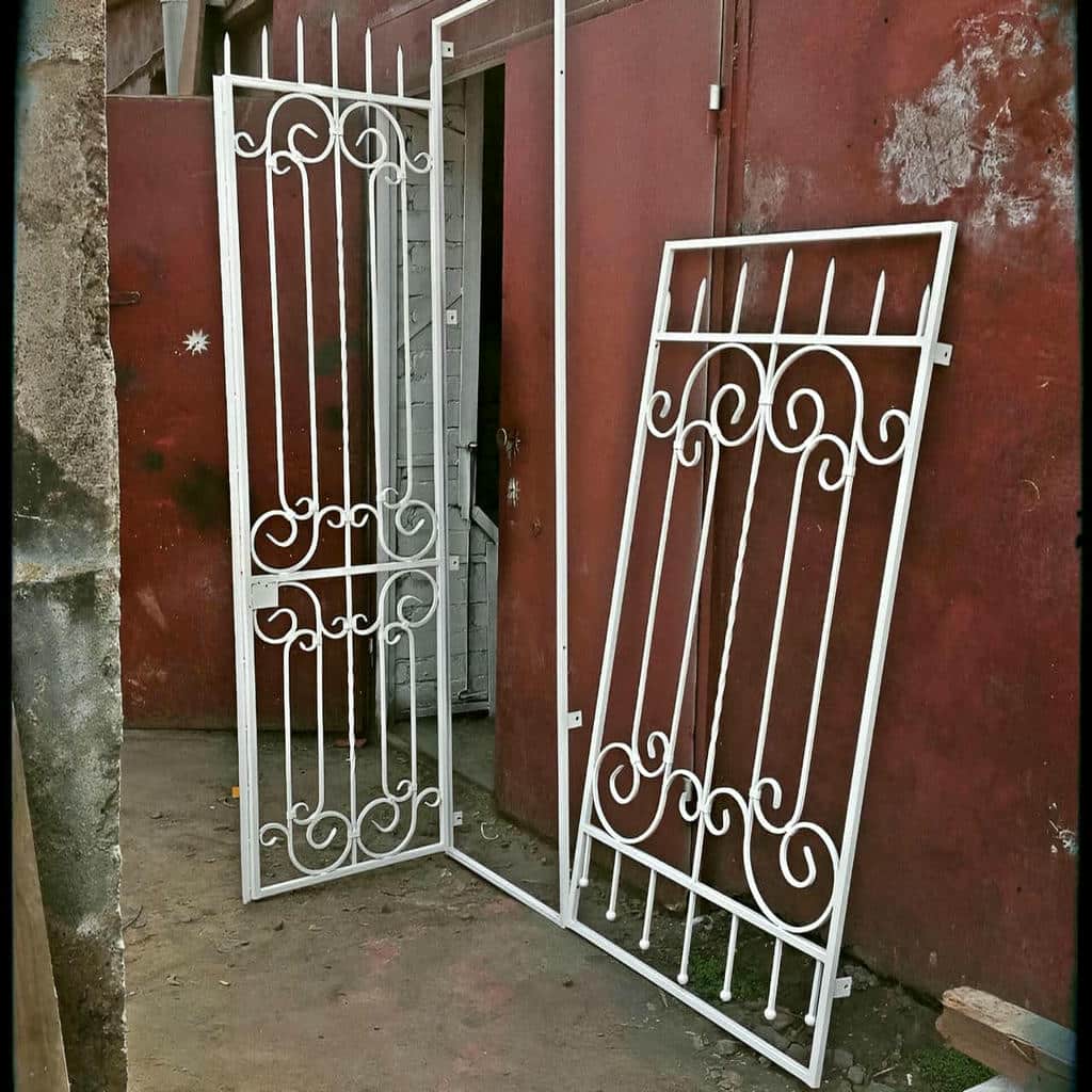 فروش حفاظ پنجره منزل بازشو در نظرآباد