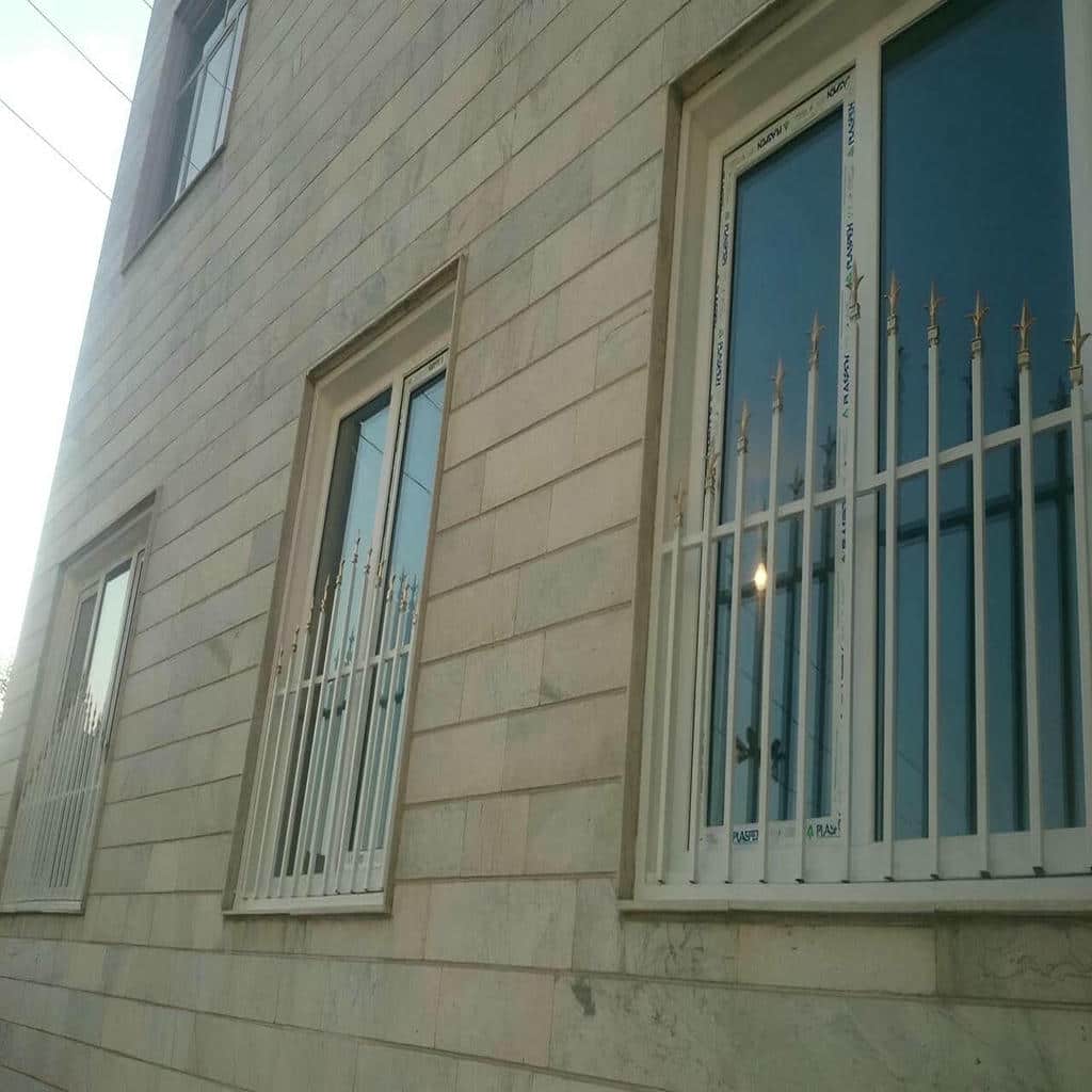 نصب حفاظ پنجره منزل بازشو در نسیم شهر