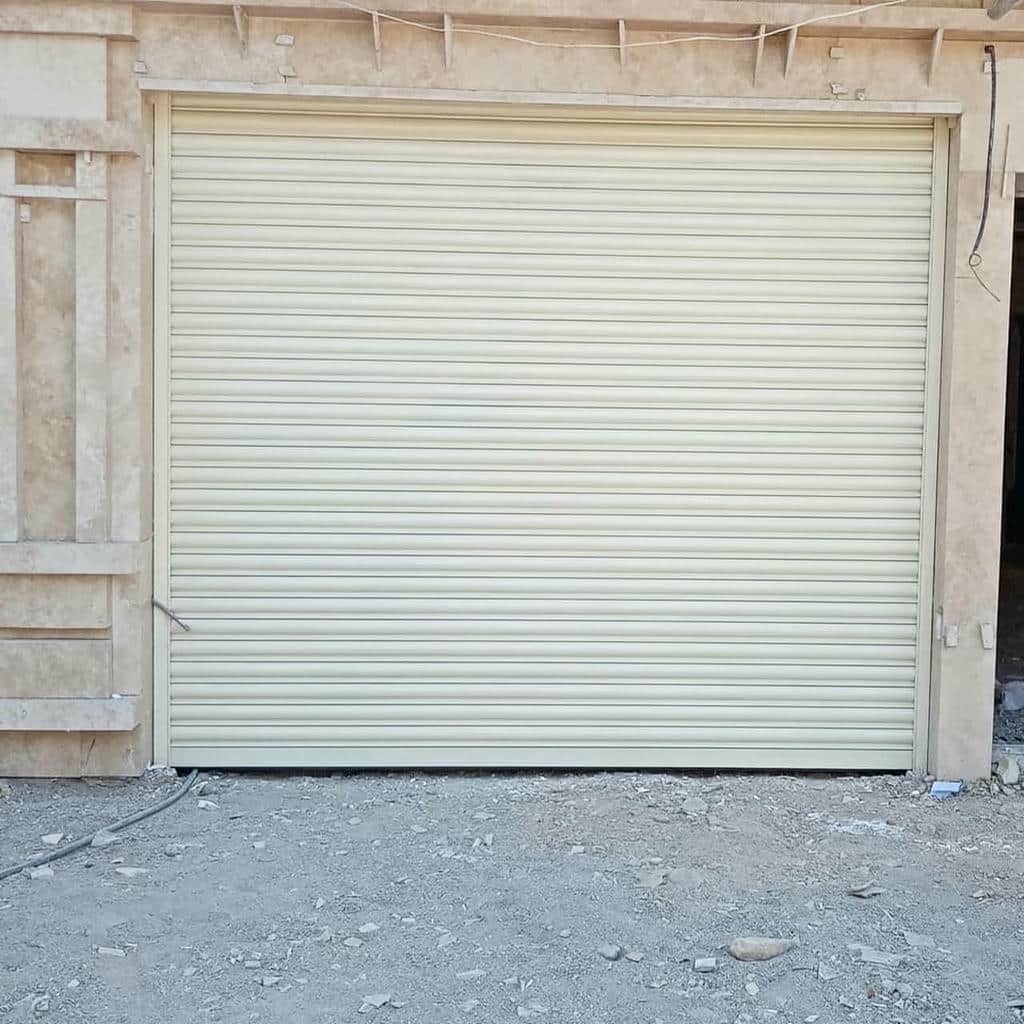 نصب کرکره برقی کنترلی پارکینگ مجتمع در عظیمیه کرج