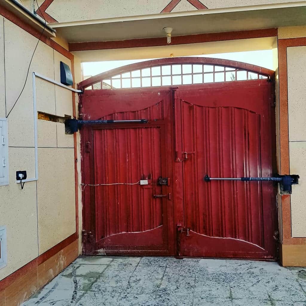نصب جک درب پارکینگ اتوماتیک در نسیم شهر