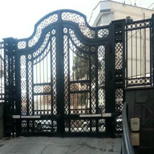 جک درب پارکینگ در قشم