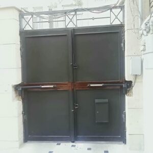 جک درب پارکینگ در کرمانشاه