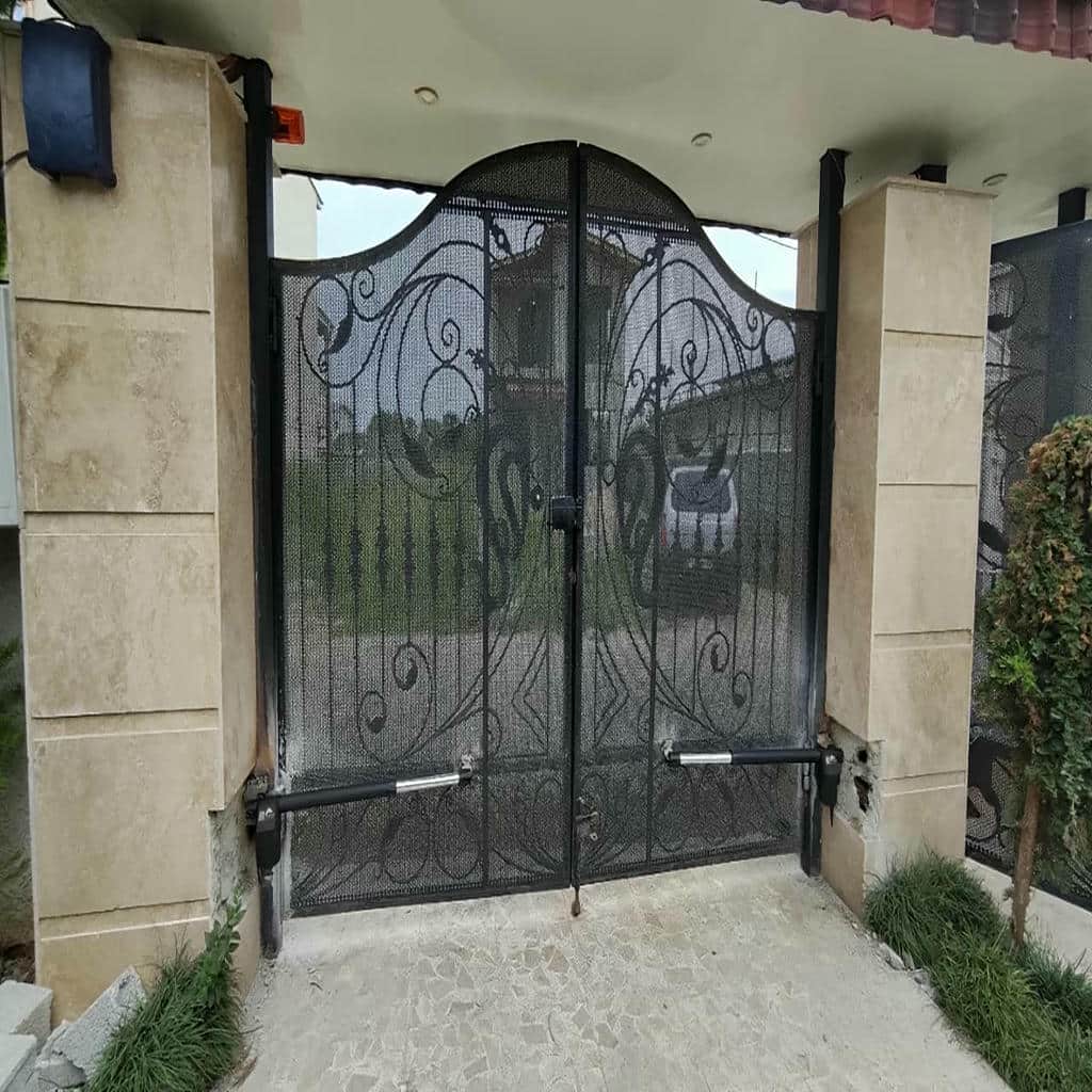 جک درب پارکینگ در سبزوار