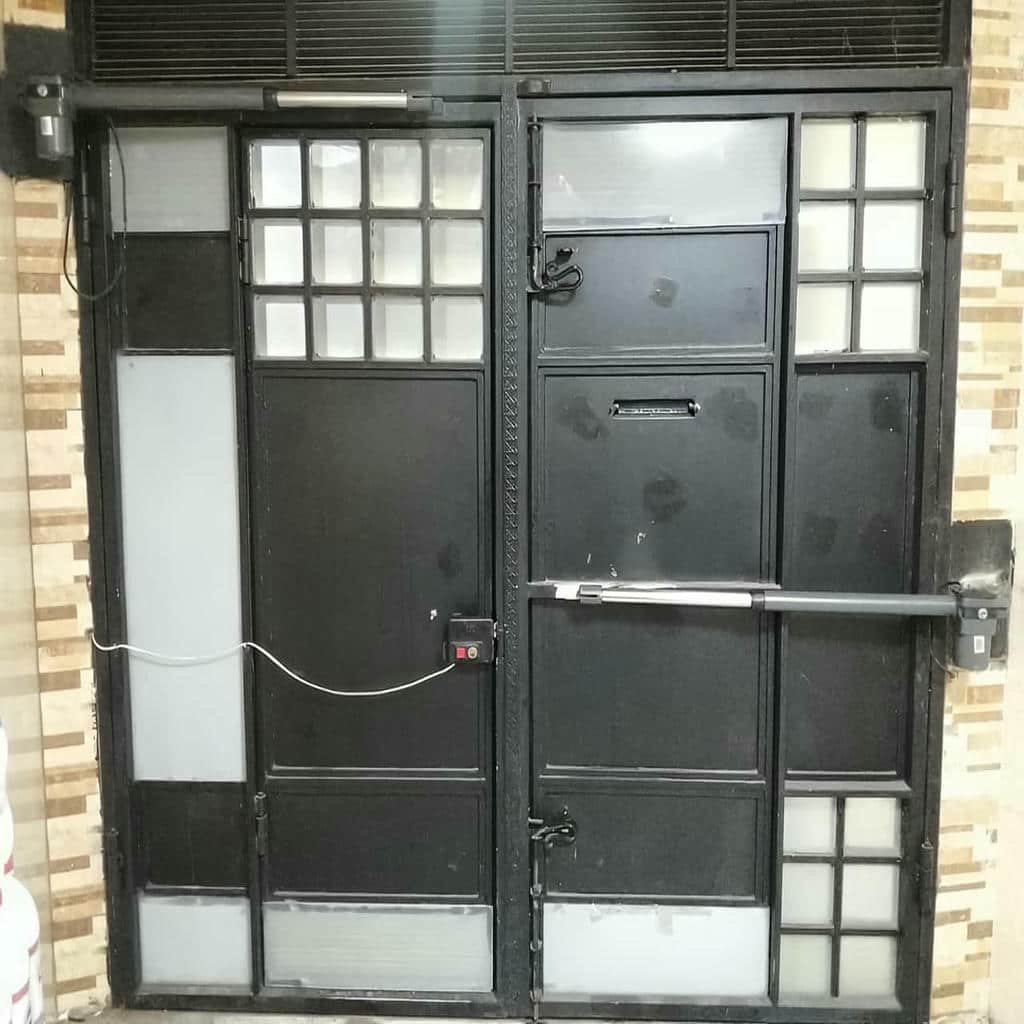 نصب جک درب پارکینگ اتوماتیک در زاهدان