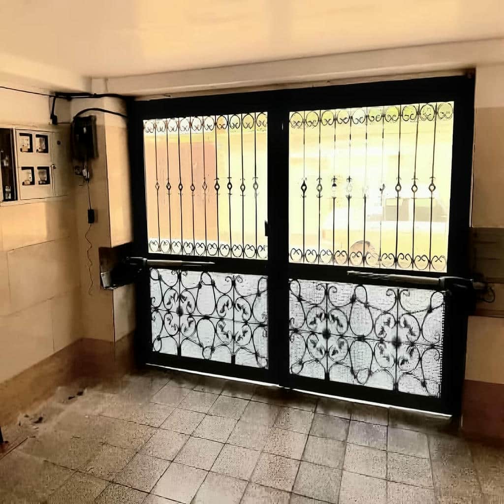 نصب جک درب پارکینگ اتوماتیک در یزد