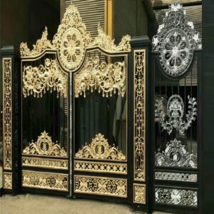 درب حیاط فرفورژه در یزد