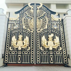 درب حیاط فرفورژه در شهریار