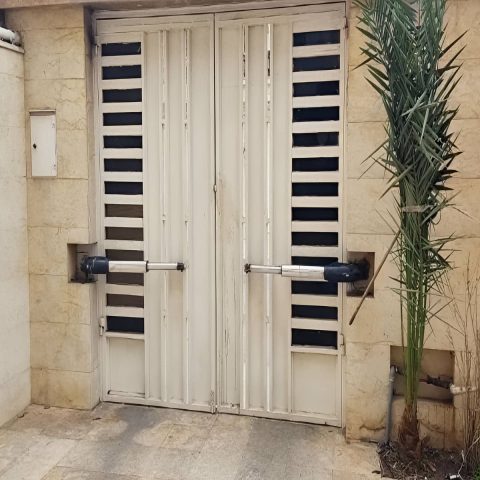 جک هیدرولیک درب پارکینگ