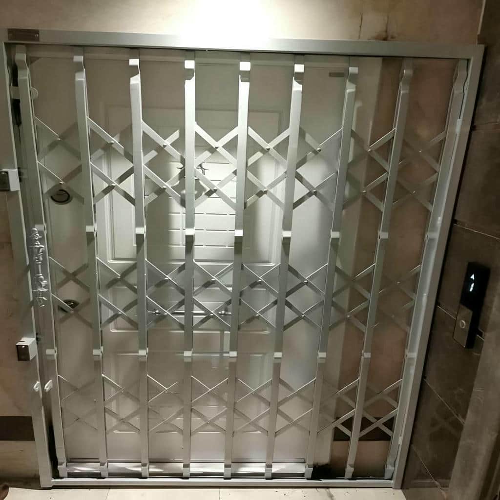 خدمات اندازه‌گیری درب آکاردئونی ضد سرقت