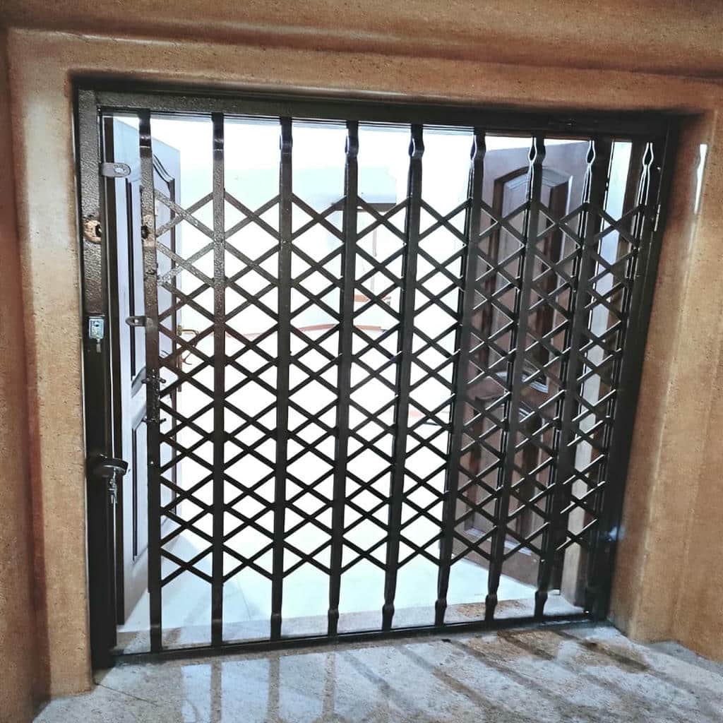 سفارش حفاظ آکاردئونی لوزی تسمه پهن با شبکه متراکم