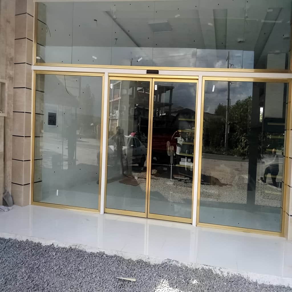 قیمت درب شیشه‌ای کشویی دو لت بر اساس مشخصات سفارش