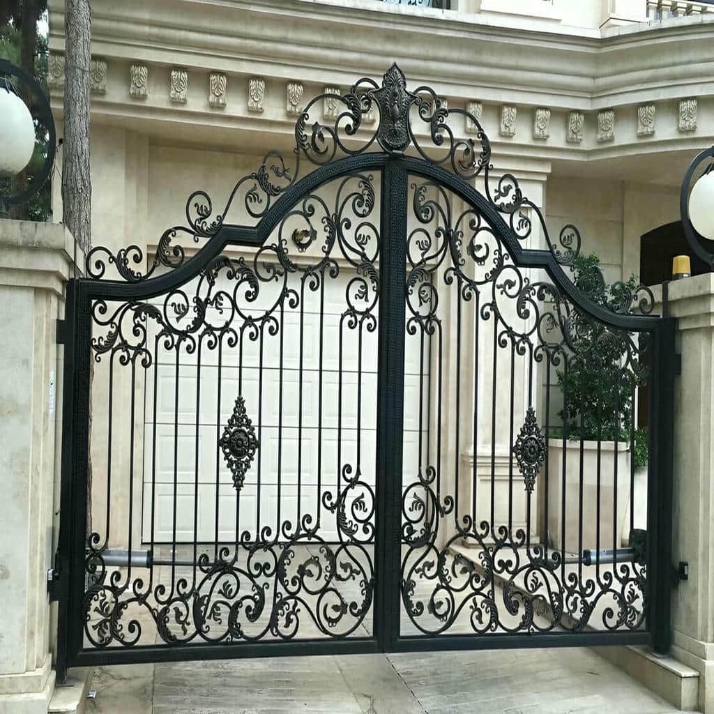 اجرای درب ویلایی طرح چوب فلزی ریلی