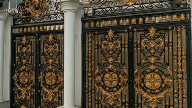 8 مدل درب حیاط فرفورژه نمای رومی