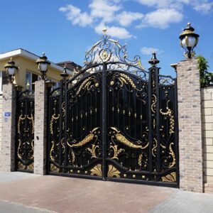 9 مدل درب پارکینگ عریض ماشین رو