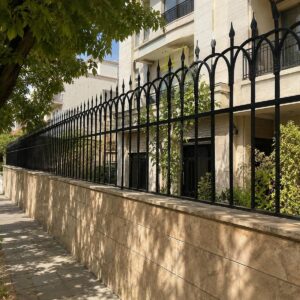 9 مدل حفاظ دیوار مدرن خطی