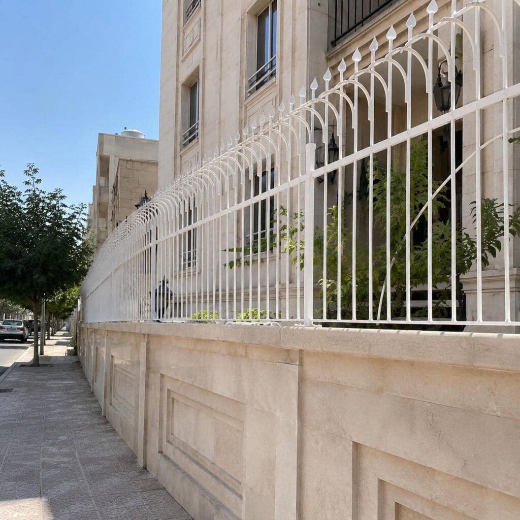 مشاوره انتخاب حفاظ دیوار رنگ کوره ای