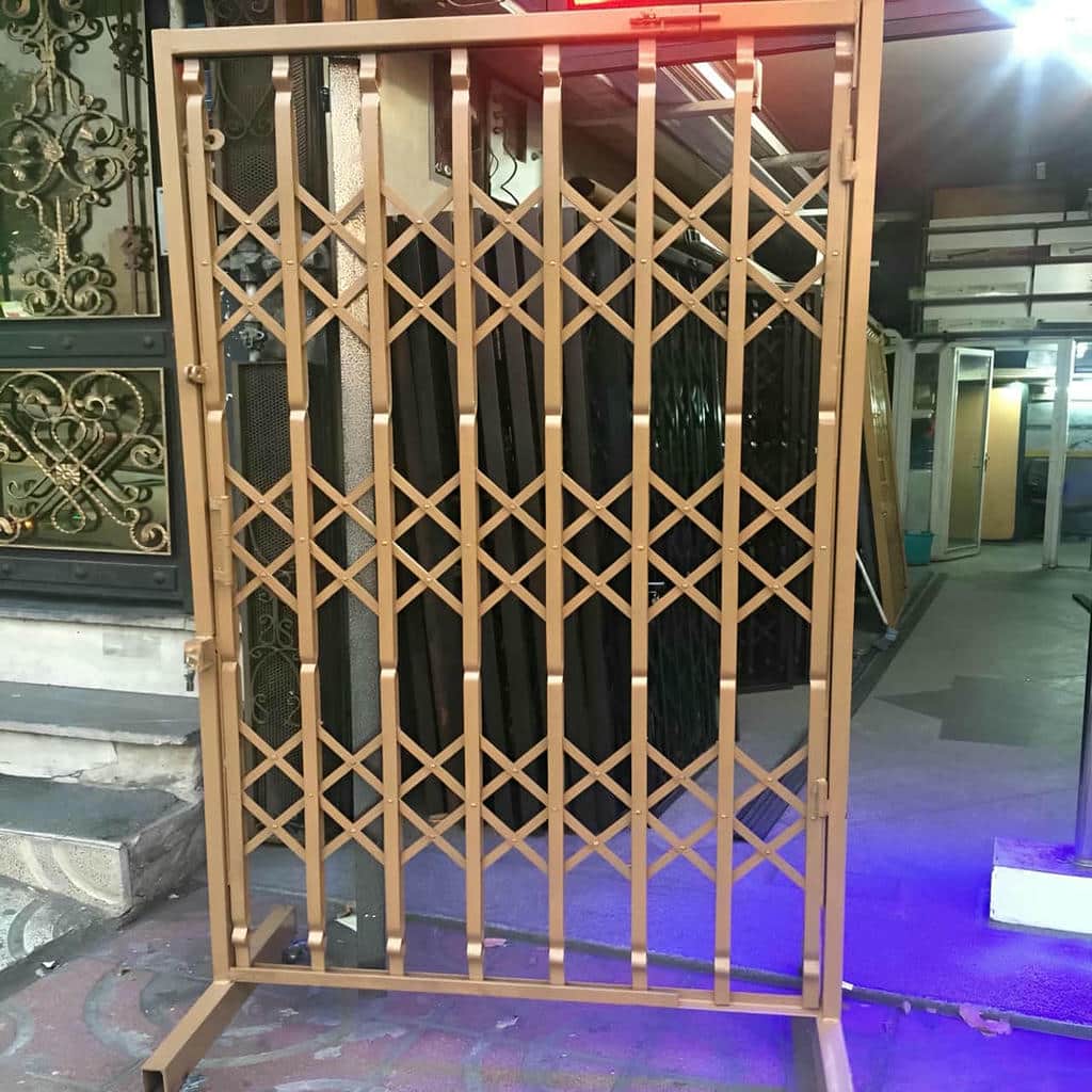 تأثیر طراحی درب آکاردئونی بر نمای ساختمان